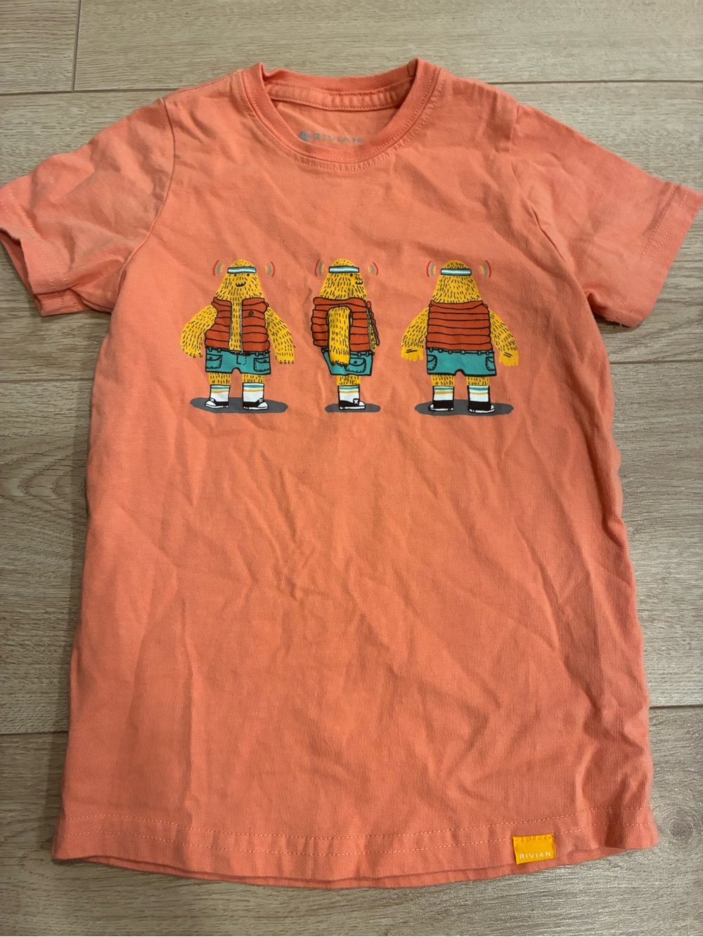 Rivian Kids Yeti Gear Guard 360 Shirt Organic Cotton Short Sleeve Size 4T
